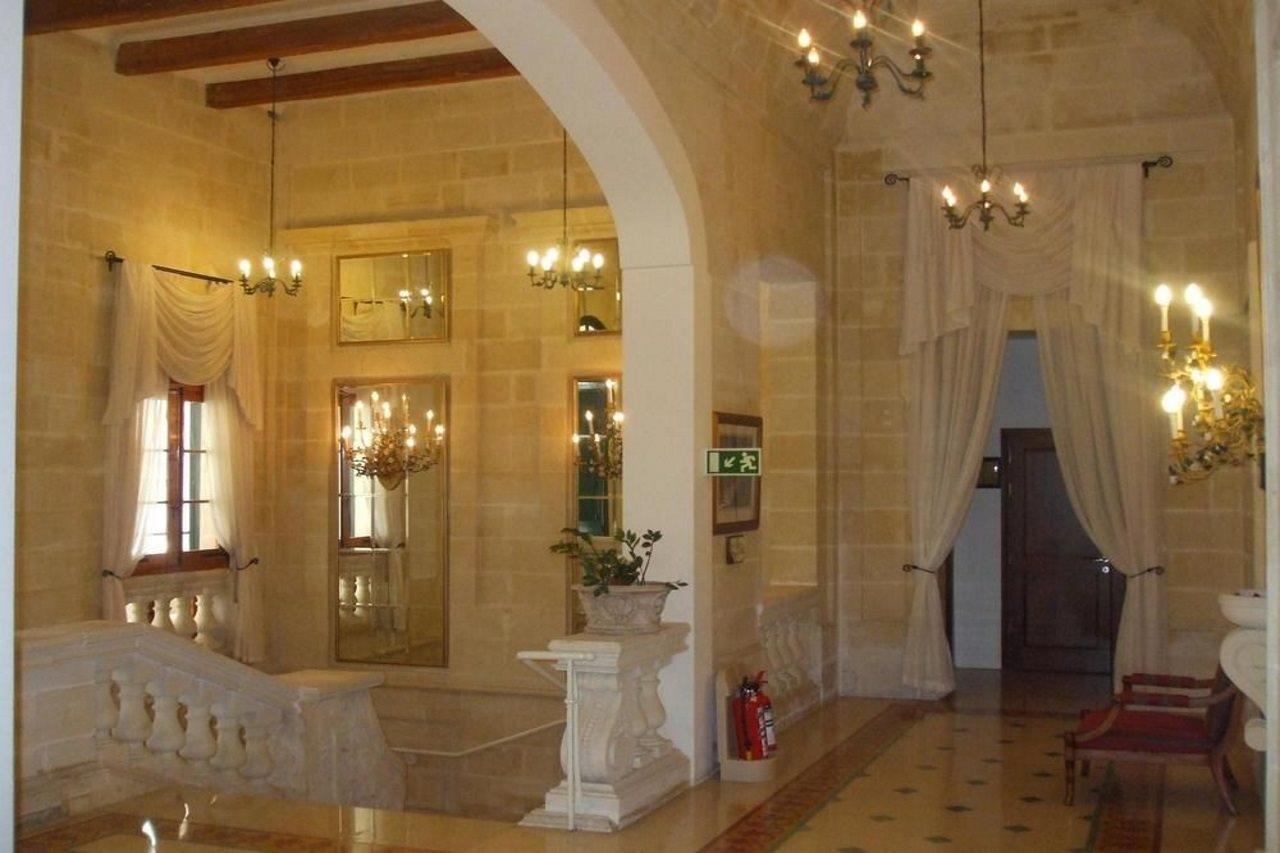 Ax Palazzo Capua Ξενοδοχείο Σλιέμα Εξωτερικό φωτογραφία